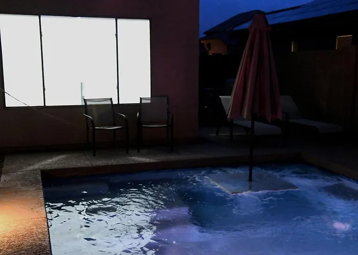 Villa 4 Season Heated Dream Pool Jacuzzi Sauna *