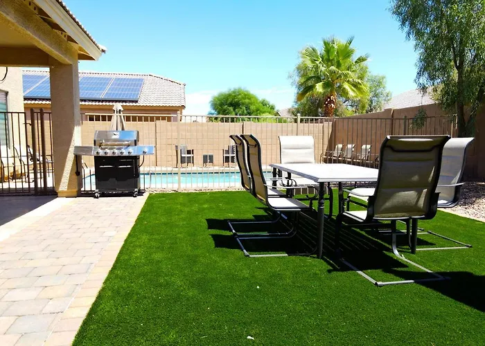 4 Season Heated Dream Pool Jacuzzi Sauna *