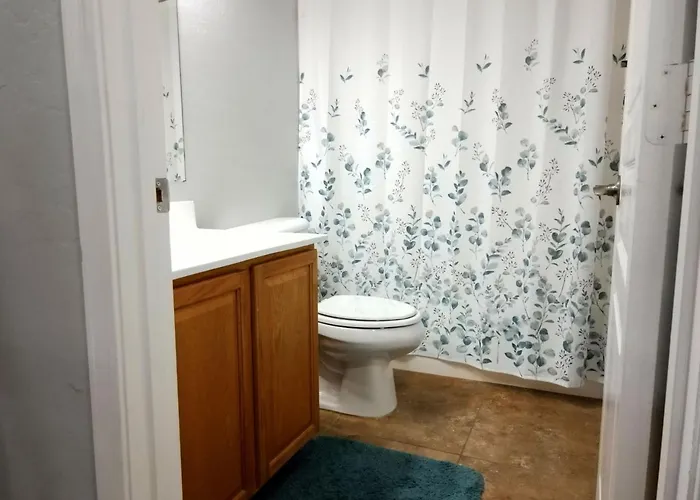 4 Season Heated Dream Pool Jacuzzi Sauna Villa
